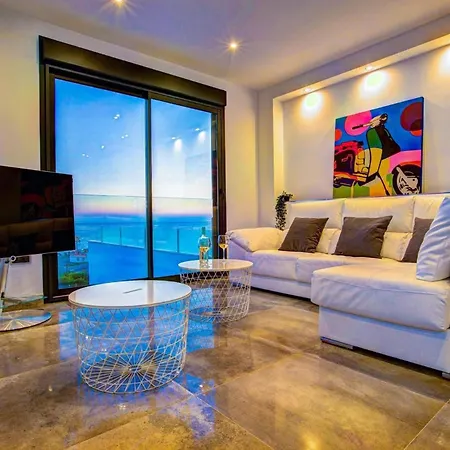 Mit Privatpool Fuer 10 Personen Ca 500 Qm In Costa, Andalusien Costa Del Sol * Torrox
