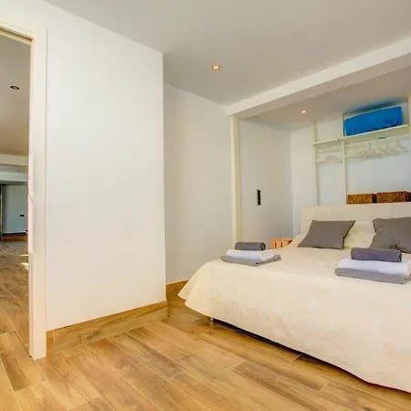 Mit Privatpool Fuer 10 Personen Ca 500 Qm In Costa, Andalusien Costa Del Sol Holiday home
